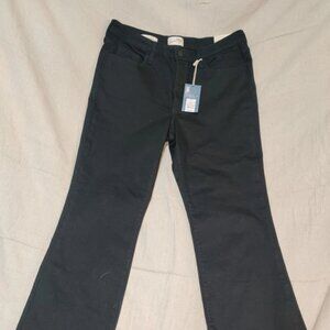 NWT Universal Threads Women's Black Bootcut Ankle Jeans Size 12